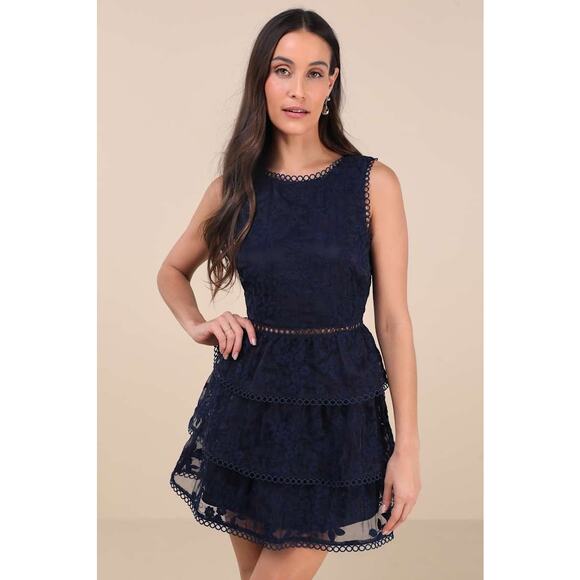 NWT Lulus Look So Sweet Navy Blue Embroidered Lace Mini Dress Cocktail Size S - Picture 1 of 8